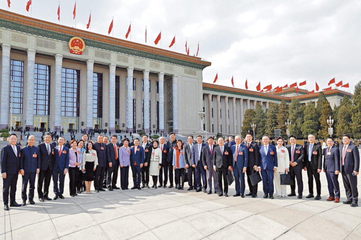 240311 十四屆全國人大二次會議 • 香港代表團