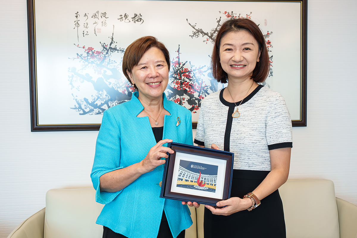 Visit by Delegation of Sinopec